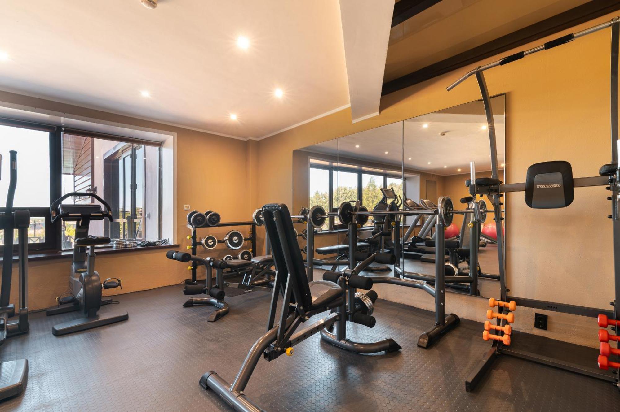 Terrassa Park Hotel โบโรโวเย ภายนอก รูปภาพ