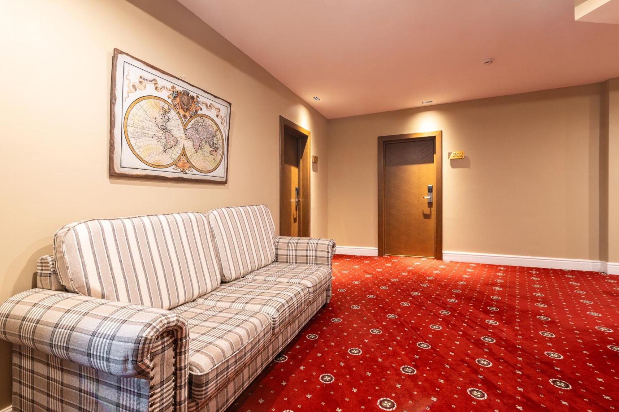 Terrassa Park Hotel โบโรโวเย ภายนอก รูปภาพ
