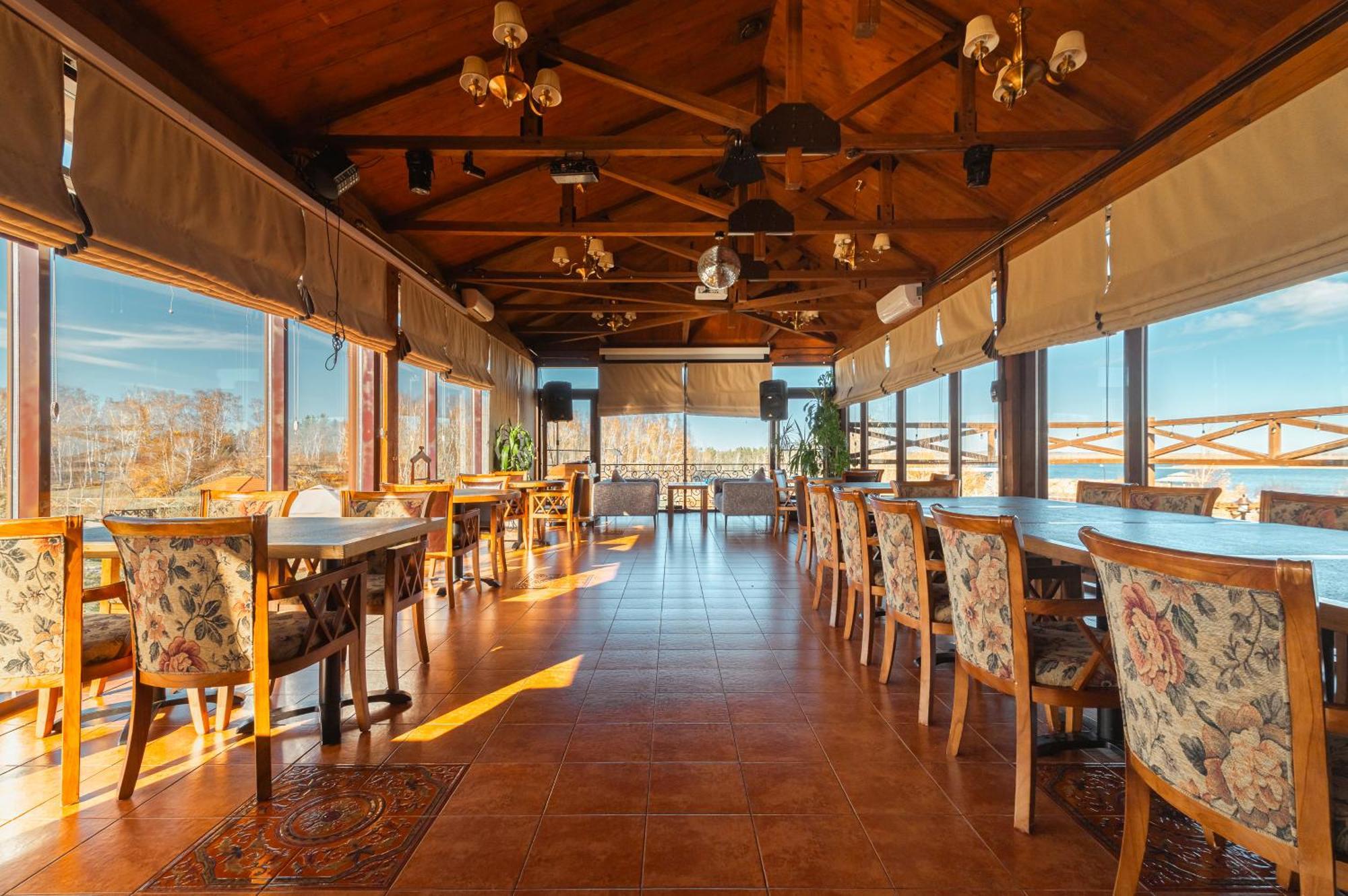 Terrassa Park Hotel โบโรโวเย ภายนอก รูปภาพ