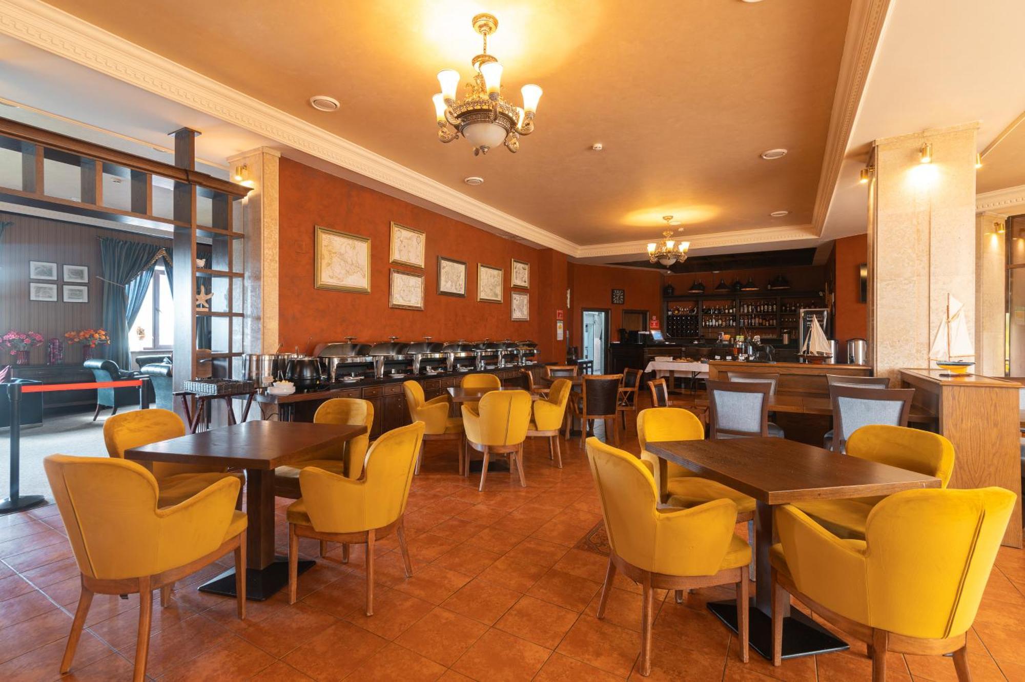 Terrassa Park Hotel โบโรโวเย ภายนอก รูปภาพ