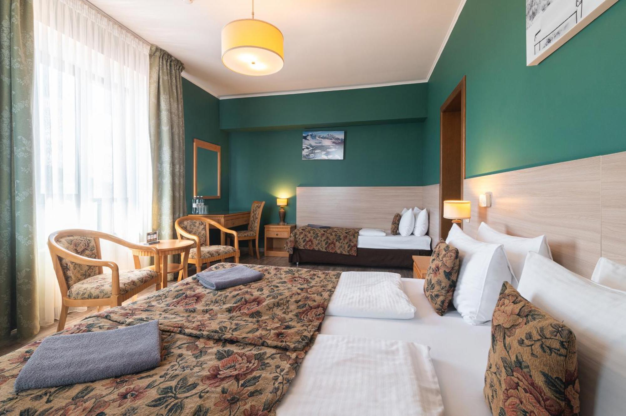 Terrassa Park Hotel โบโรโวเย ภายนอก รูปภาพ